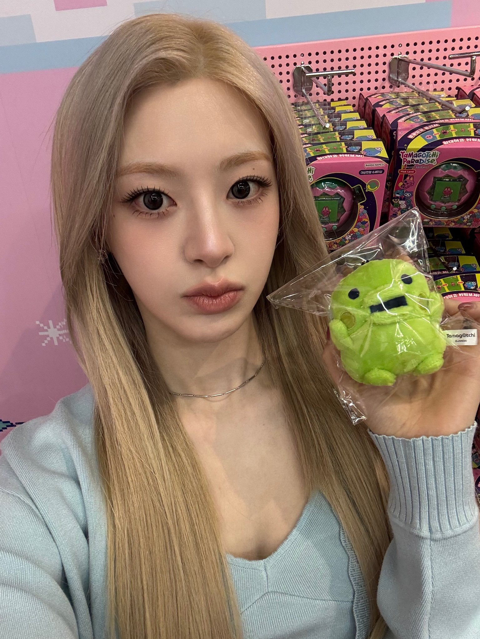 A moment captured by STAYC's fan