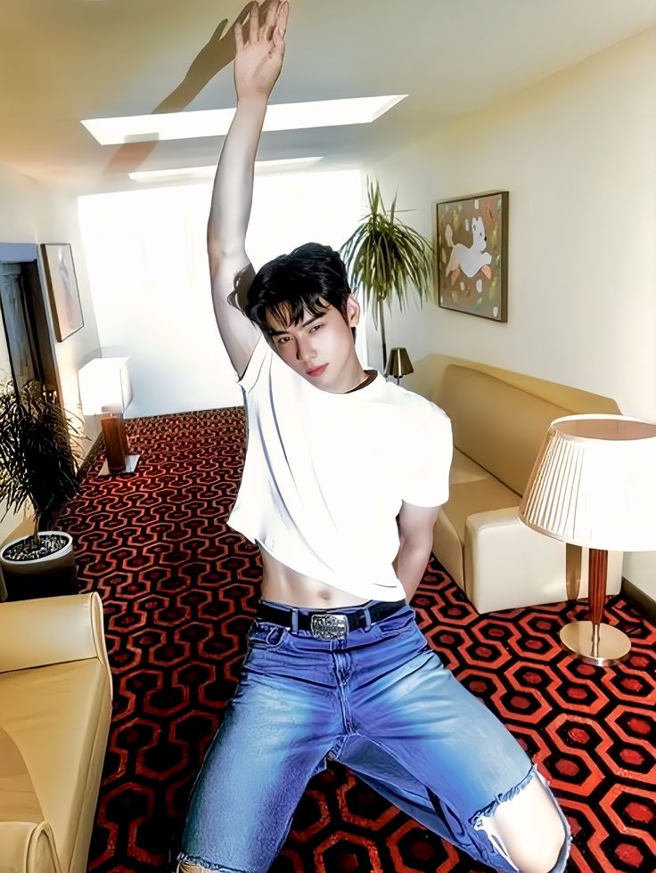 Behind-the-scenes cut of Eunwoo (ASTRO)