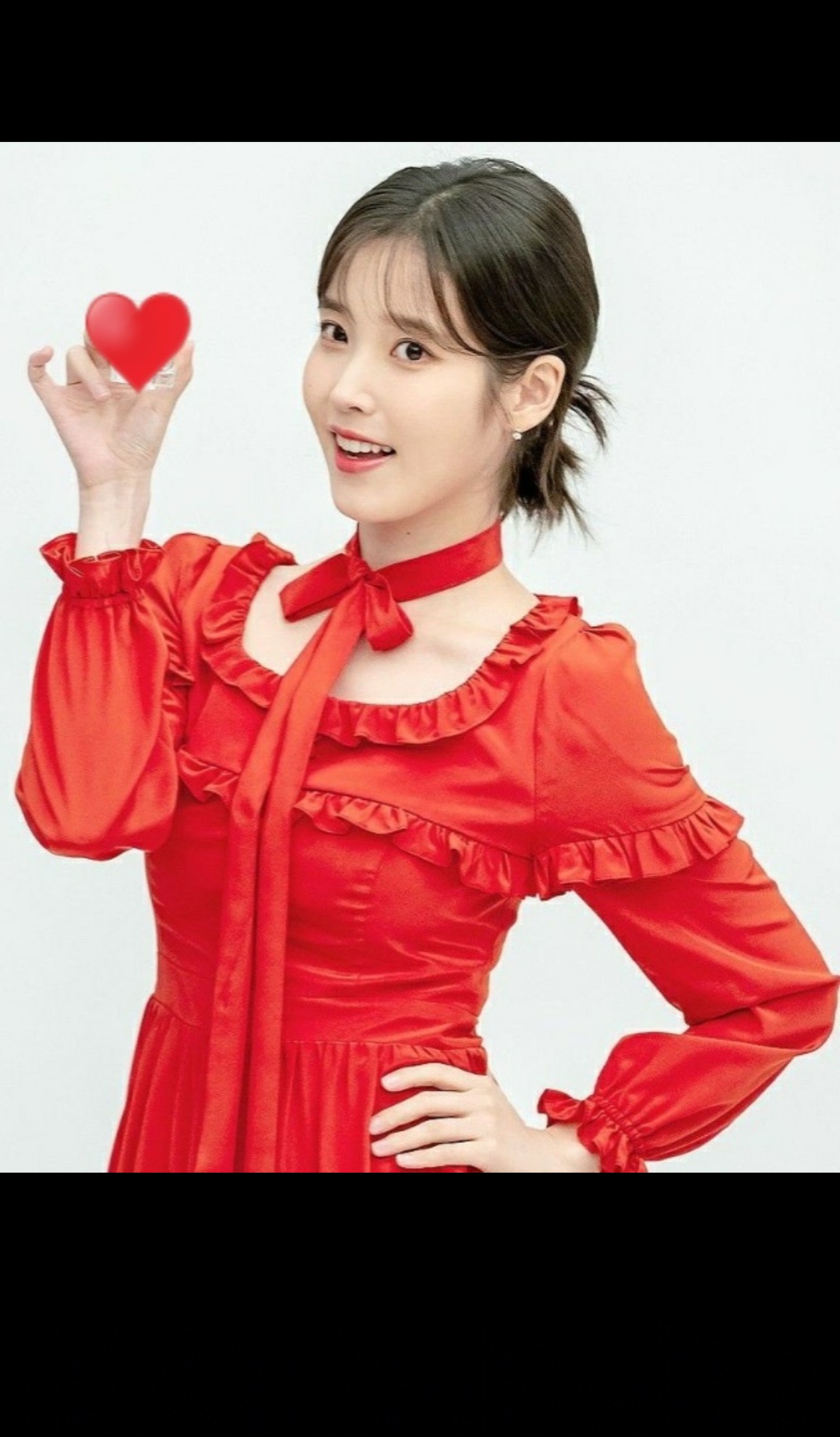 Today's most popular wallpaper in the IU community