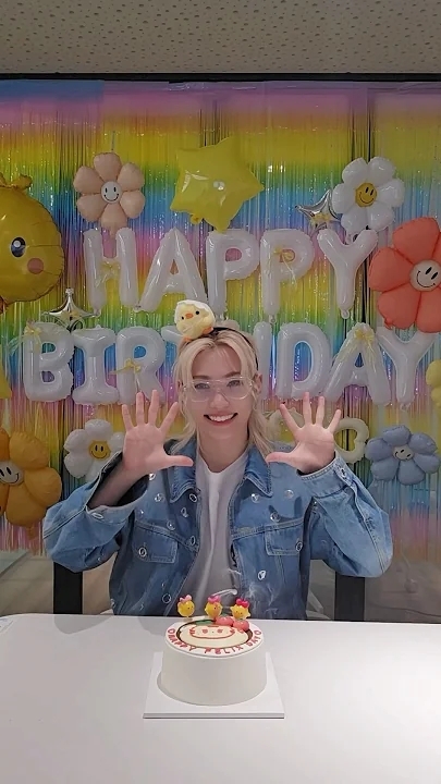 The most beloved wallpaper among Felix (Stray Kids)'s fans