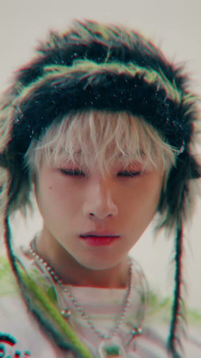 A heartfelt wallpaper shared by iKON's fans