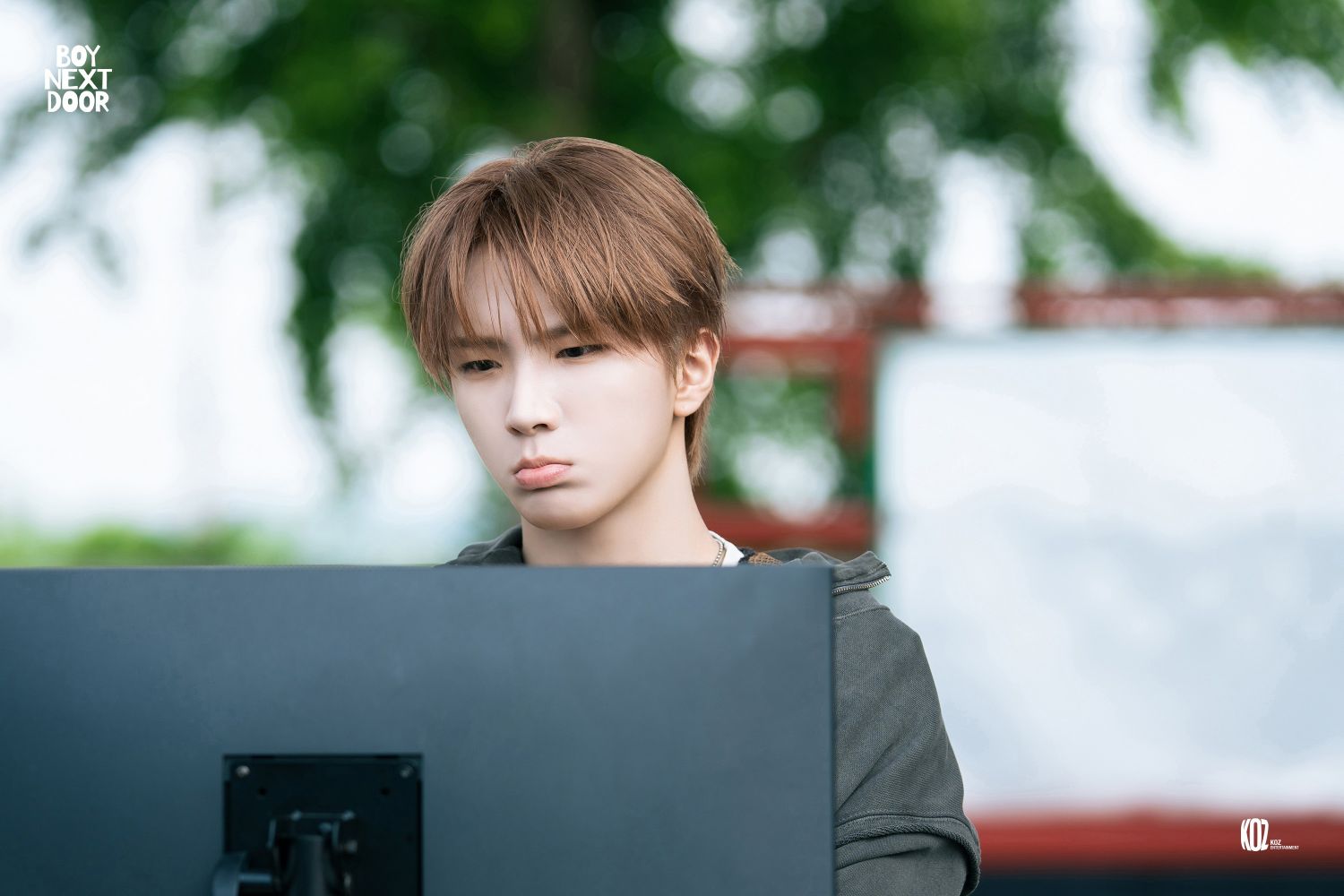 A moment captured by Woonhak (BOYNEXTDOOR)'s fan