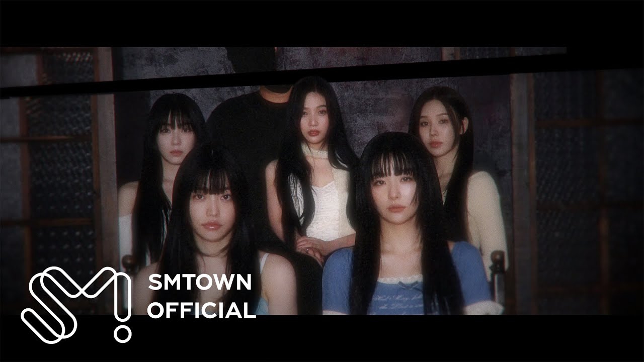 Behind-the-scenes cut of Seulgi (Red Velvet)