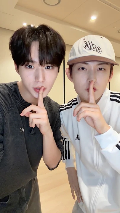 The most beloved wallpaper among Kim Junseo (ALPHA DRIVE ONE)'s fans