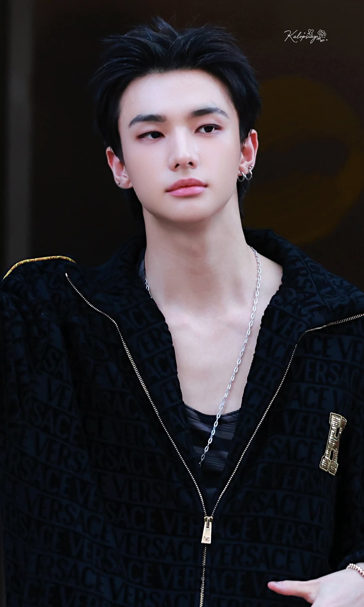 Fan-made special wallpaper for Hyunjin (Stray Kids)