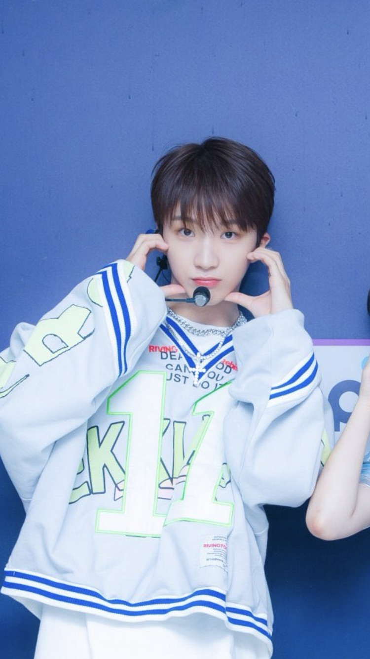 Today's most popular wallpaper in the Woonhak (BOYNEXTDOOR) community