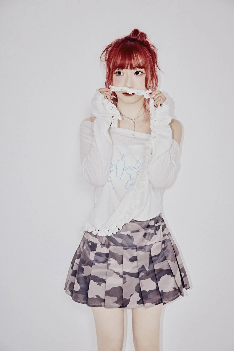 Recent activity shot of Seo Youngeun (Kep1er)