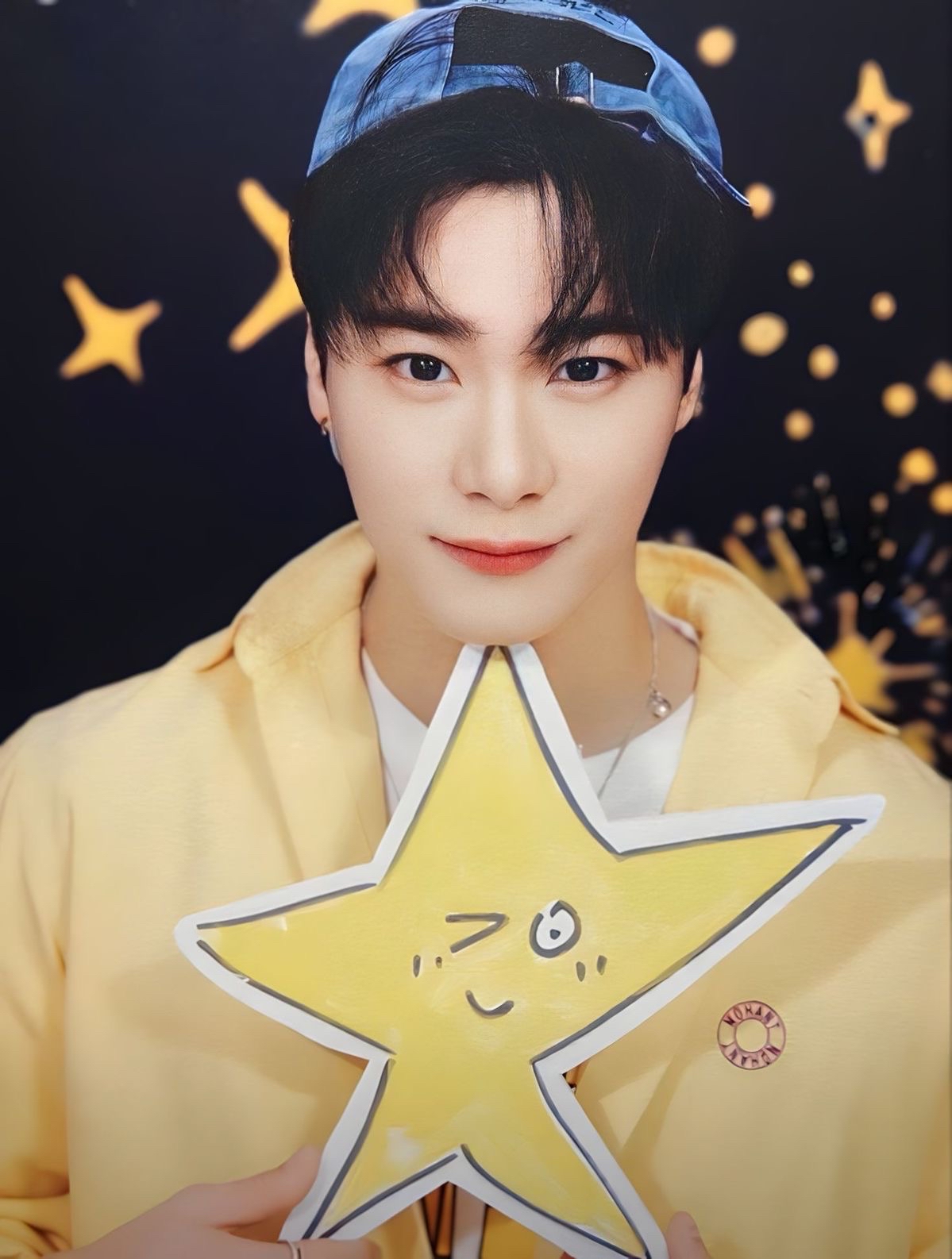 Recent activity shot of Moonbin (ASTRO)