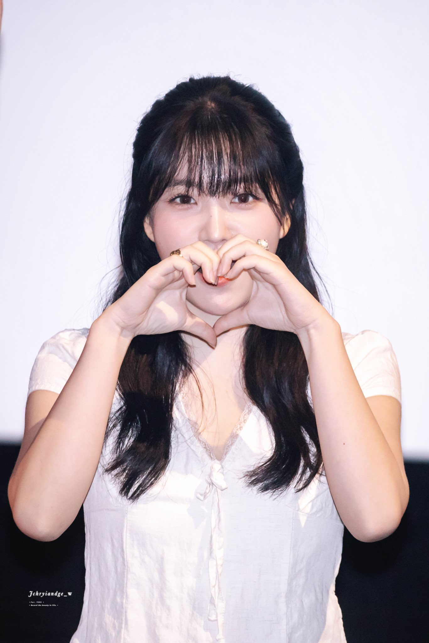 Latest photo of Yeri (Red Velvet)