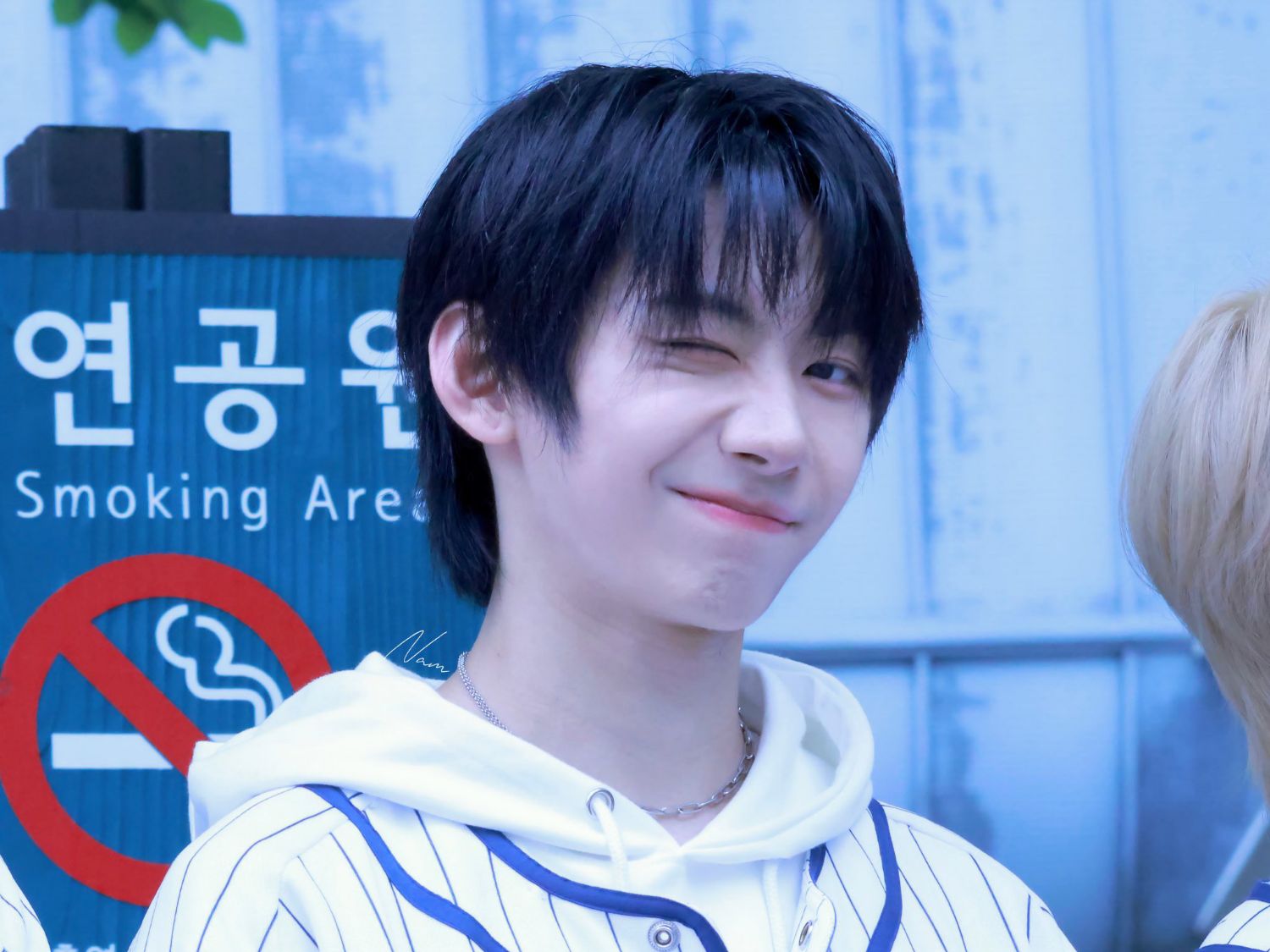 Latest photo of Park Han (AHOF)
