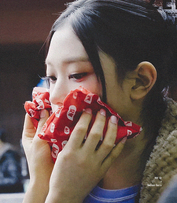 A moment captured by NewJeans's fan