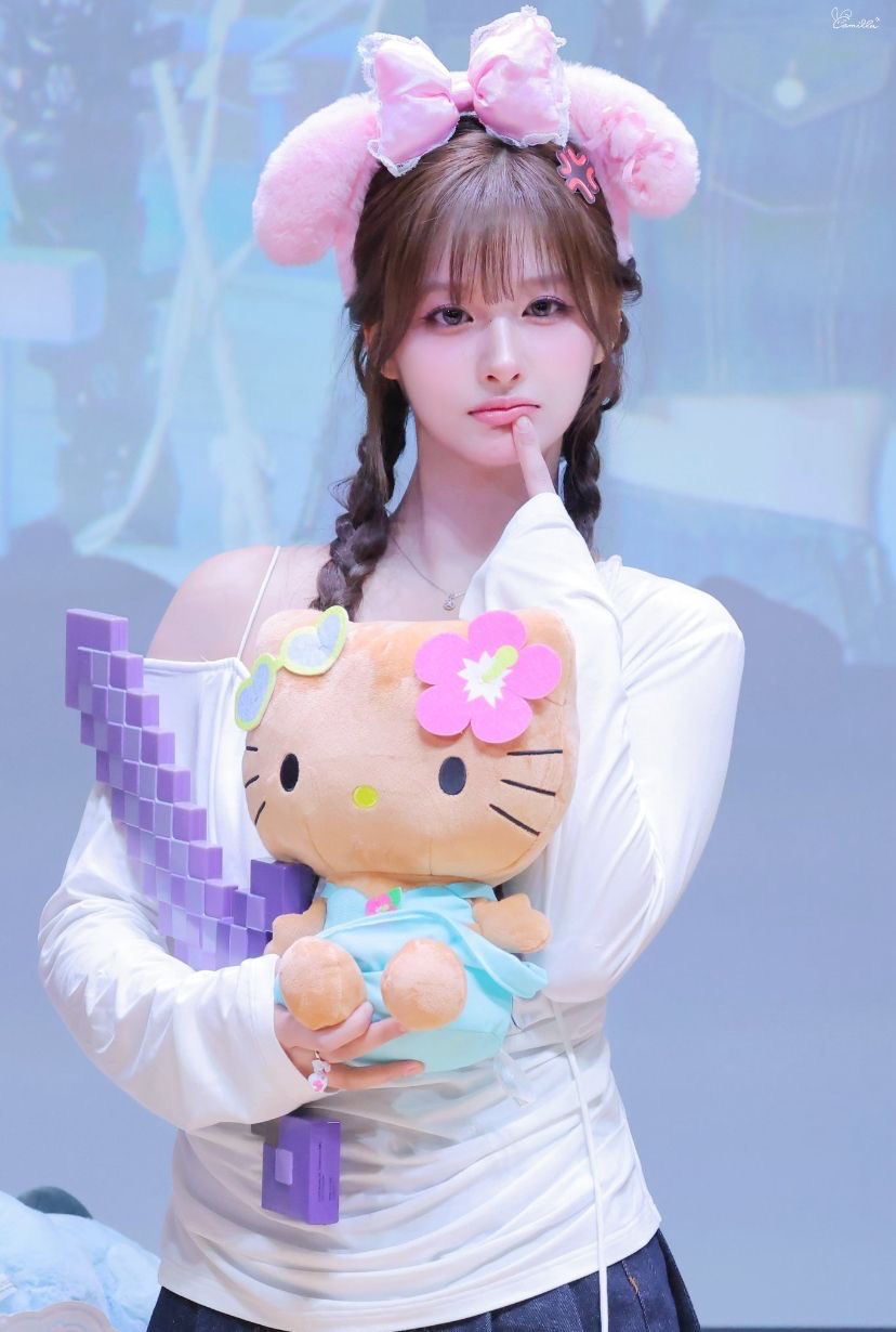 Behind-the-scenes cut of Sullyoon (NMIXX)