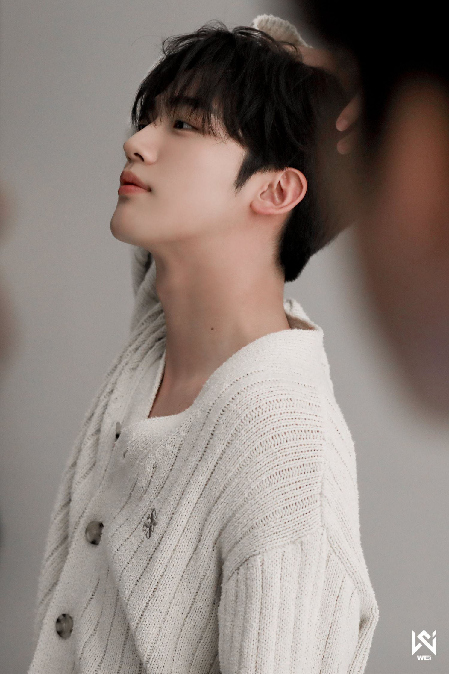 A moment captured by Kim Yohan (WEi)'s fan