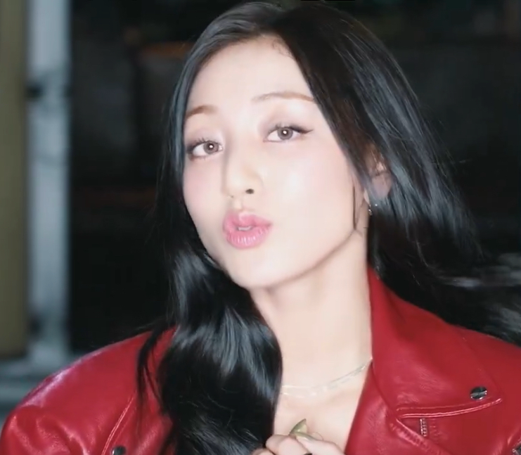 志效 (TWICE)粉絲拍下的瞬間