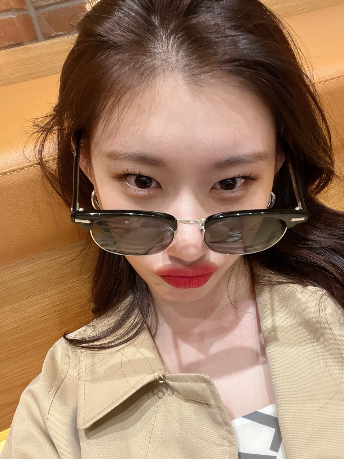 Latest photo of Chaeryeong (ITZY)