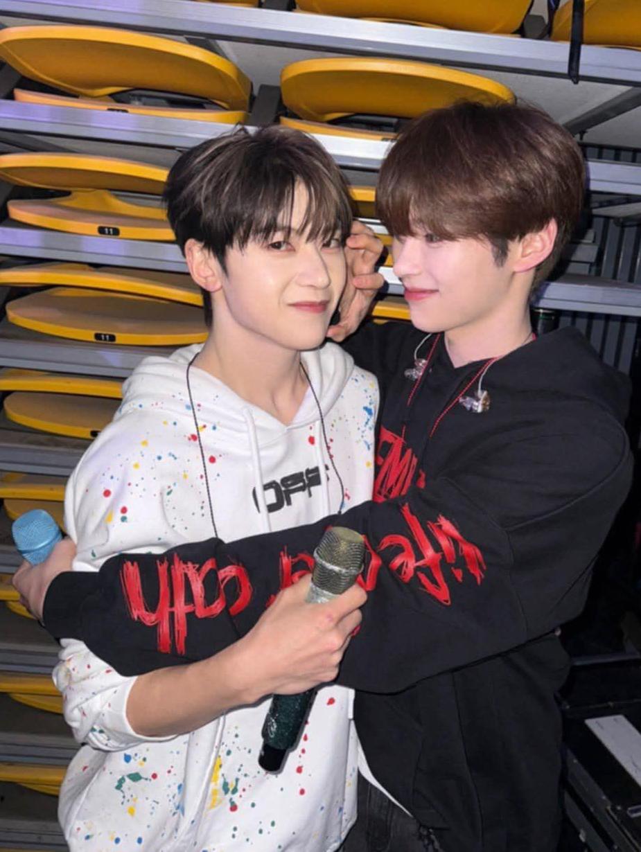 Recent activity shot of Seok Matthew (ZEROBASEONE)