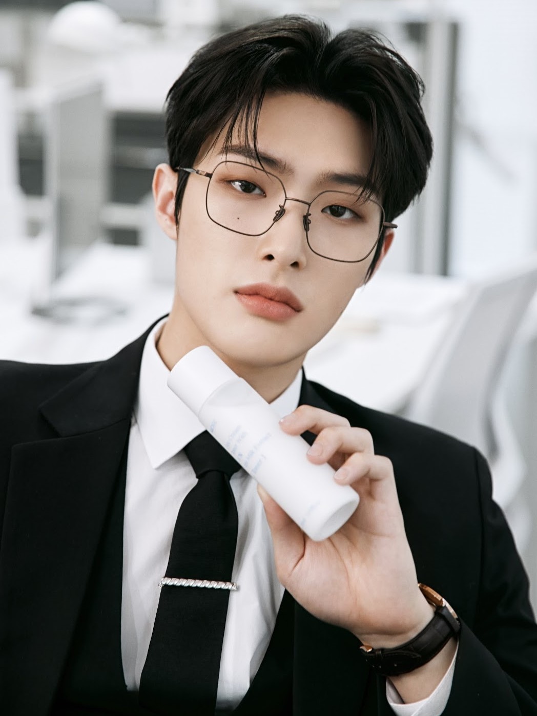 Behind-the-scenes cut of Mingi (ATEEZ)
