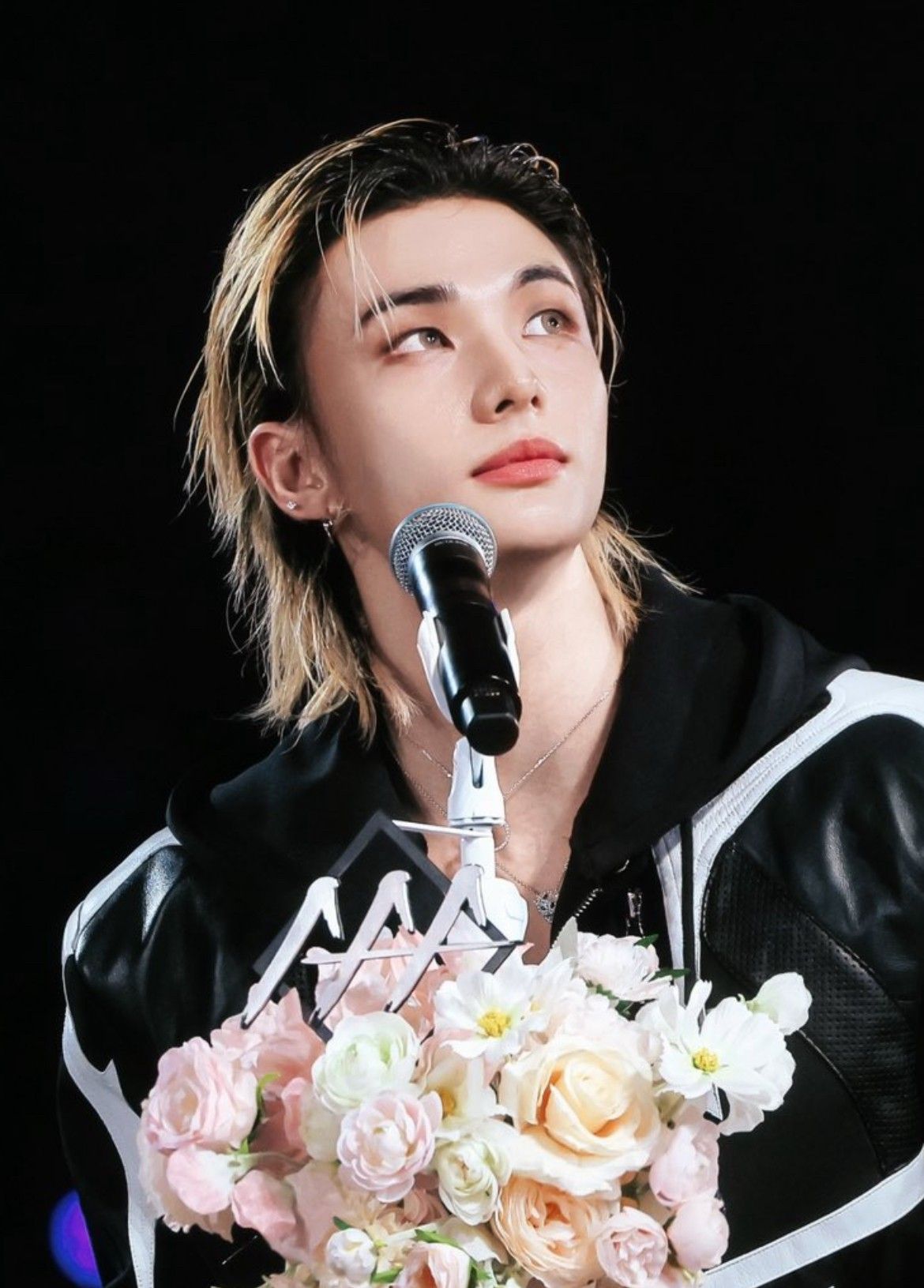 Behind-the-scenes cut of Hyunjin (Stray Kids)