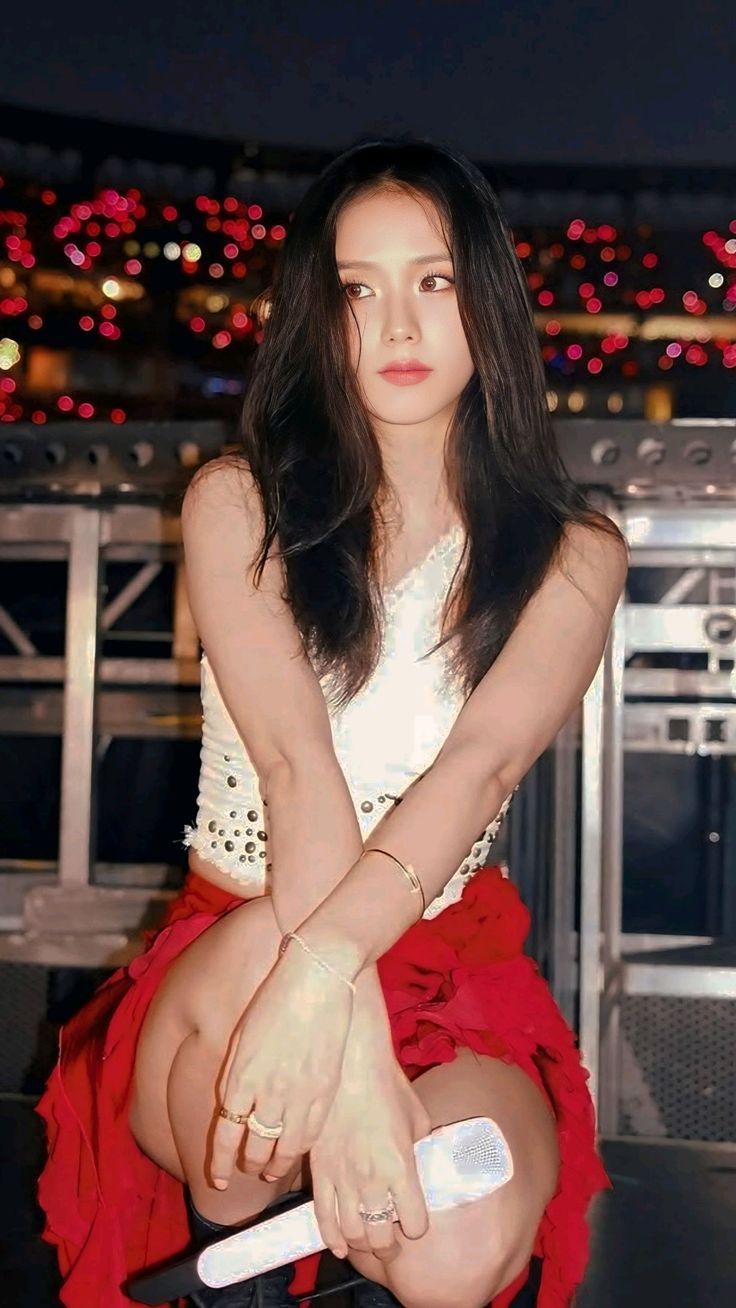 Latest photo of Jisoo (BLACKPINK)