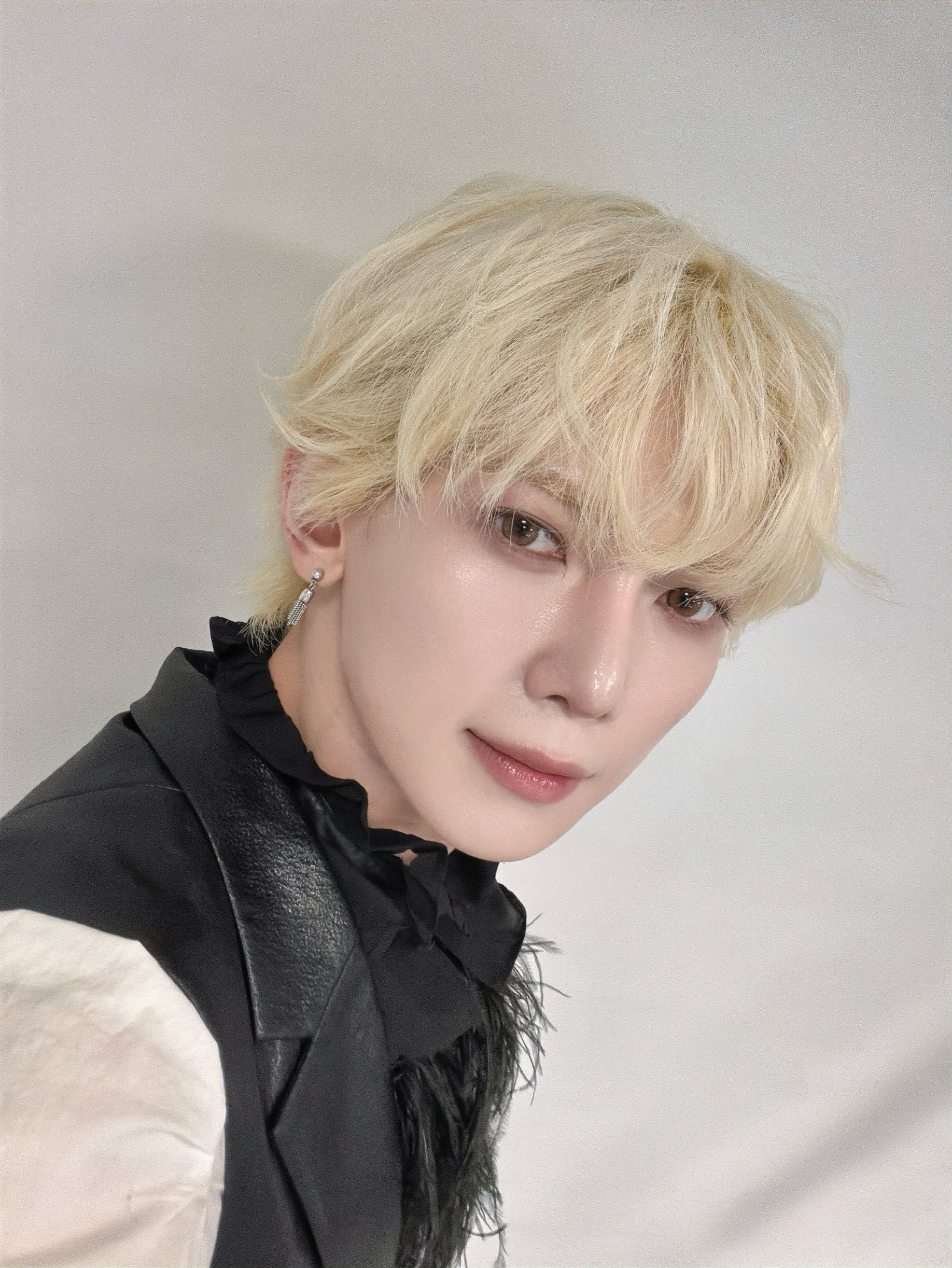 Behind-the-scenes cut of Yeosang (ATEEZ)