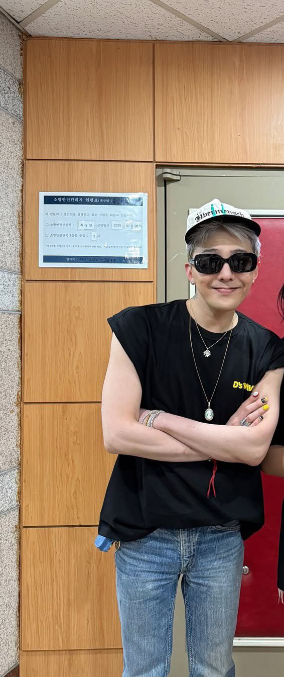G-DRAGON (BIGBANG)的最新照片