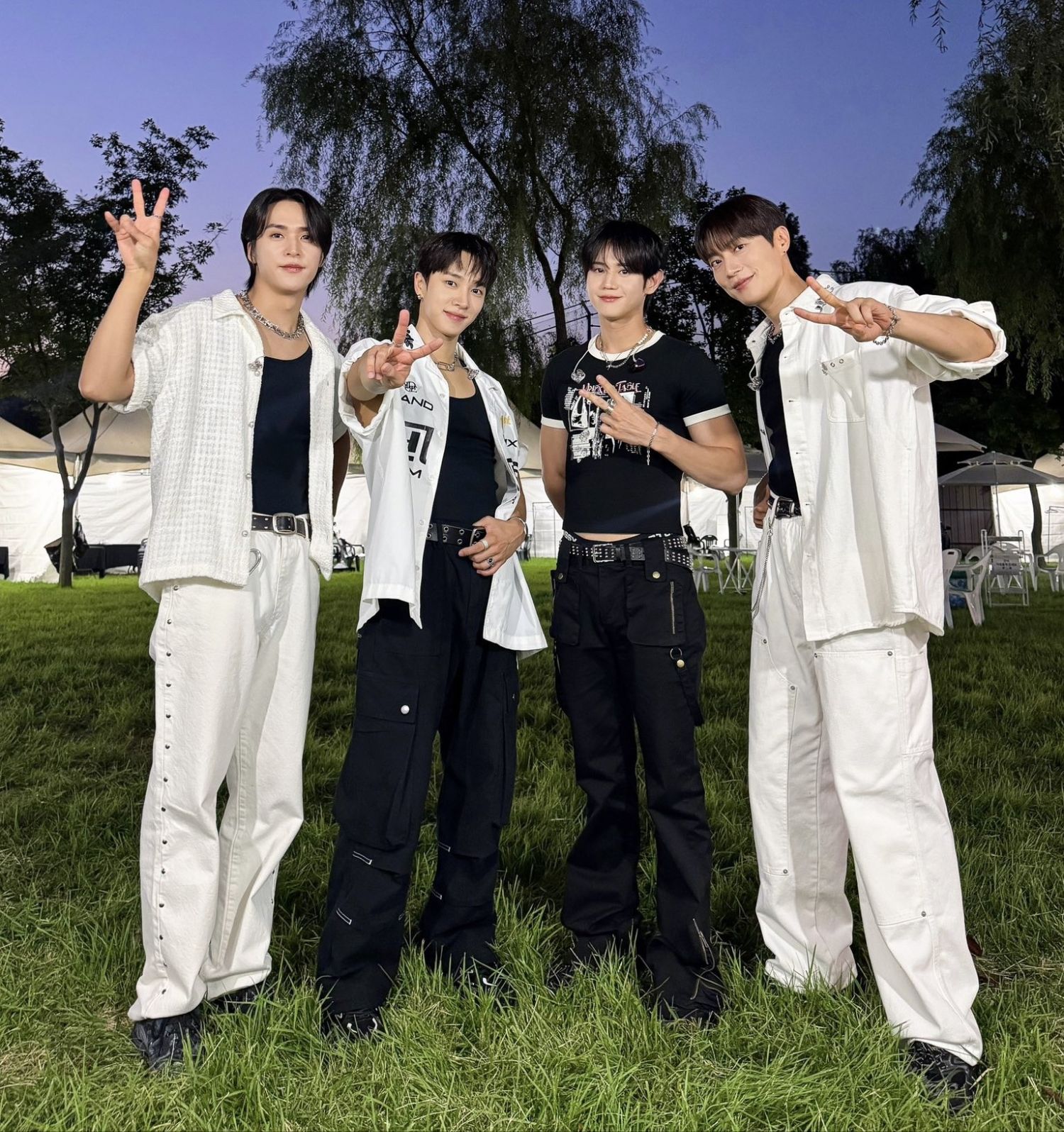 A moment captured by Highlight's fan