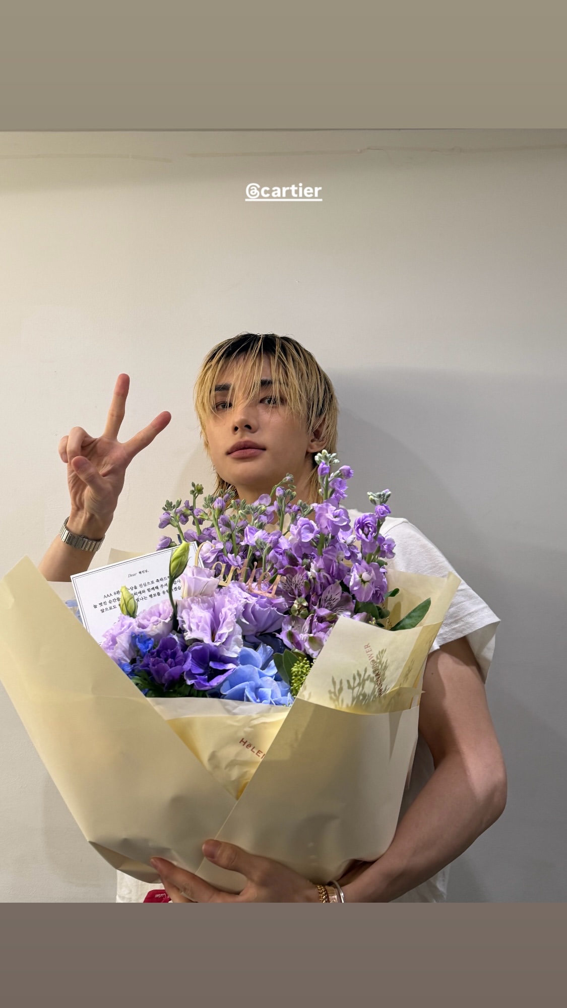 A moment captured by Hyunjin (Stray Kids)'s fan