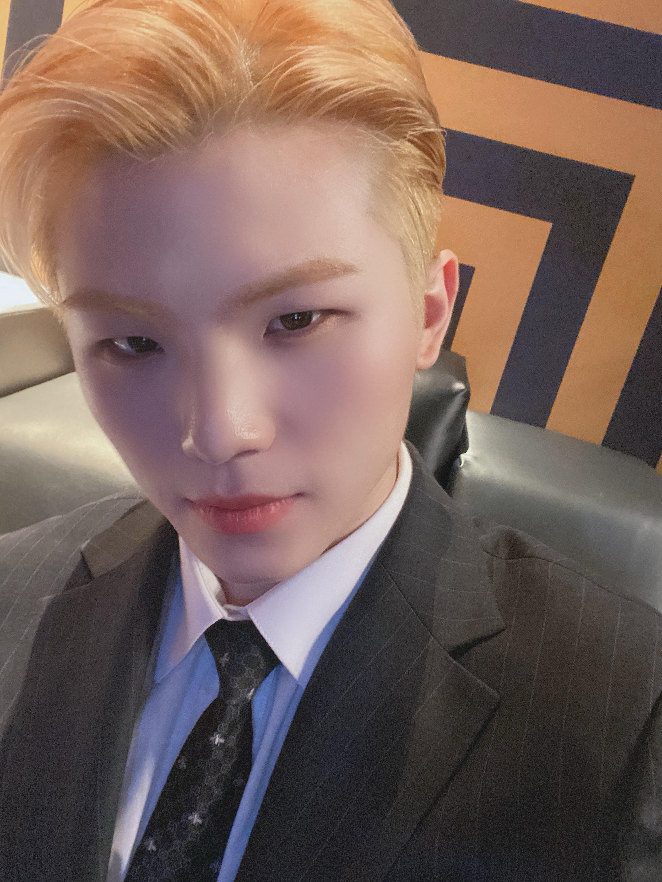 Woozi (SEVENTEEN)的最新照片