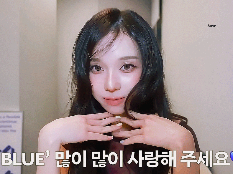 Winter (aespa)的最新活動照片