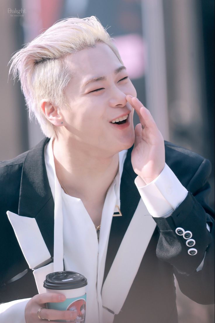 A moment captured by Moonbin (ASTRO)'s fan