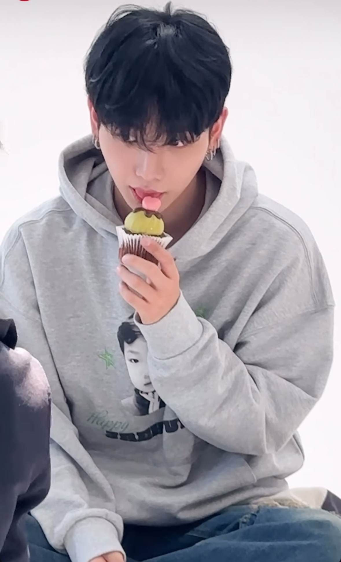 Behind-the-scenes cut of Myeong Jaehyun (BOYNEXTDOOR)