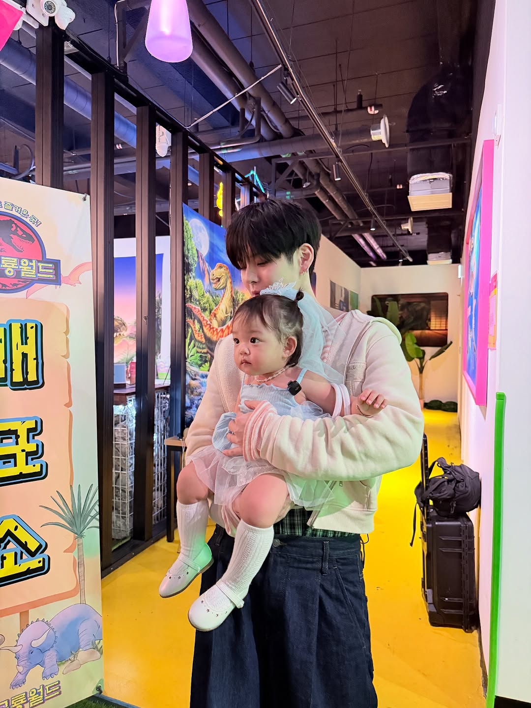A moment captured by Yoshi (TREASURE)'s fan