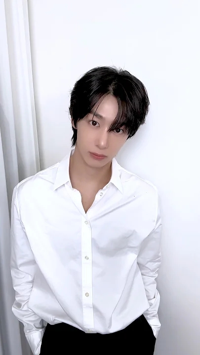 The most beloved wallpaper among Hyungwon (MONSTA X)'s fans