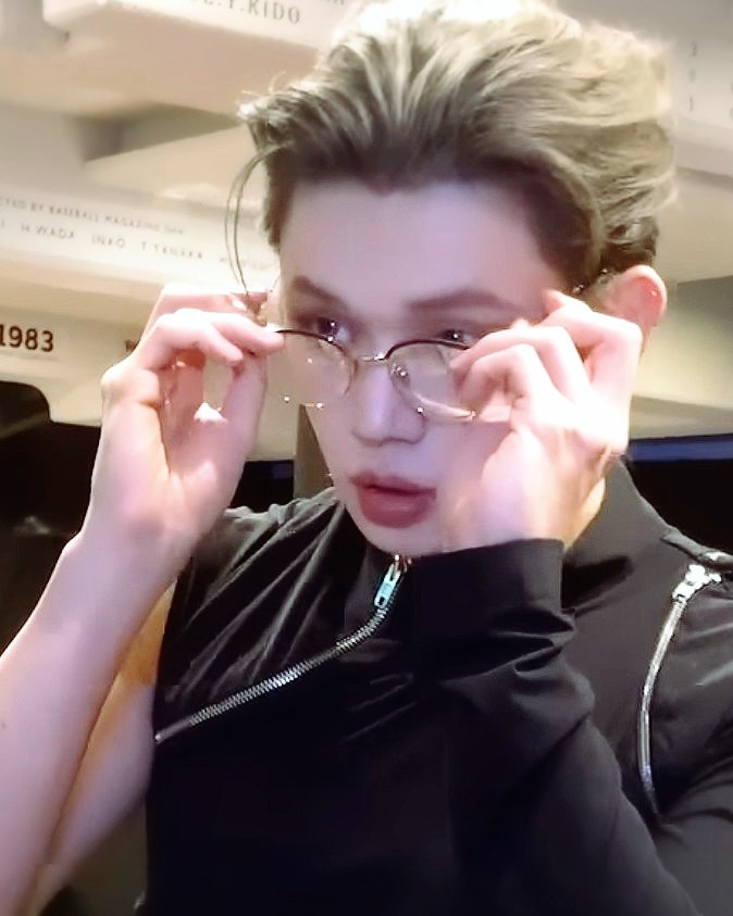 Behind-the-scenes cut of Yeonjun (TOMORROW X TOGETHER)