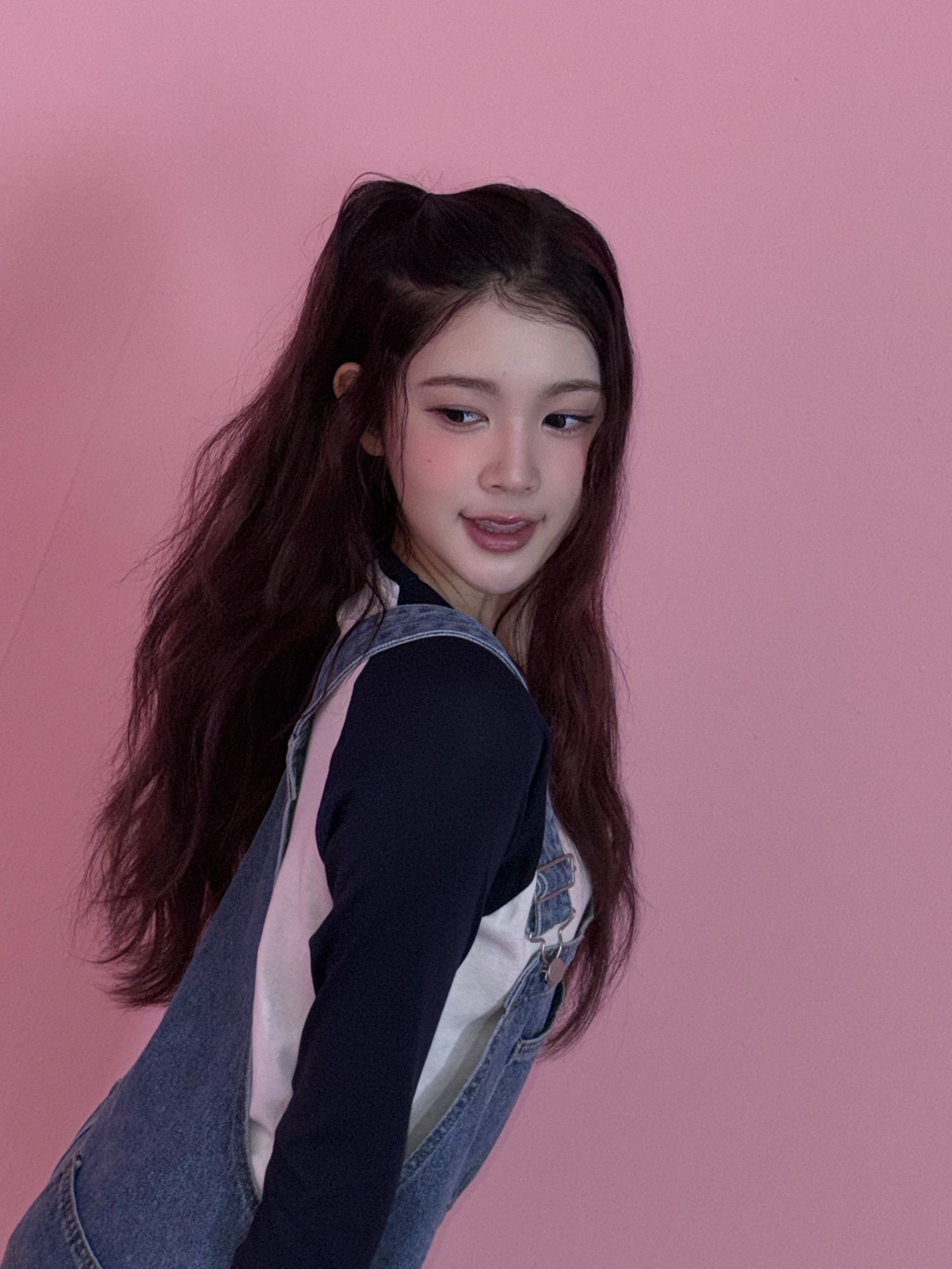 Recent activity shot of A-na (Hearts2Hearts)