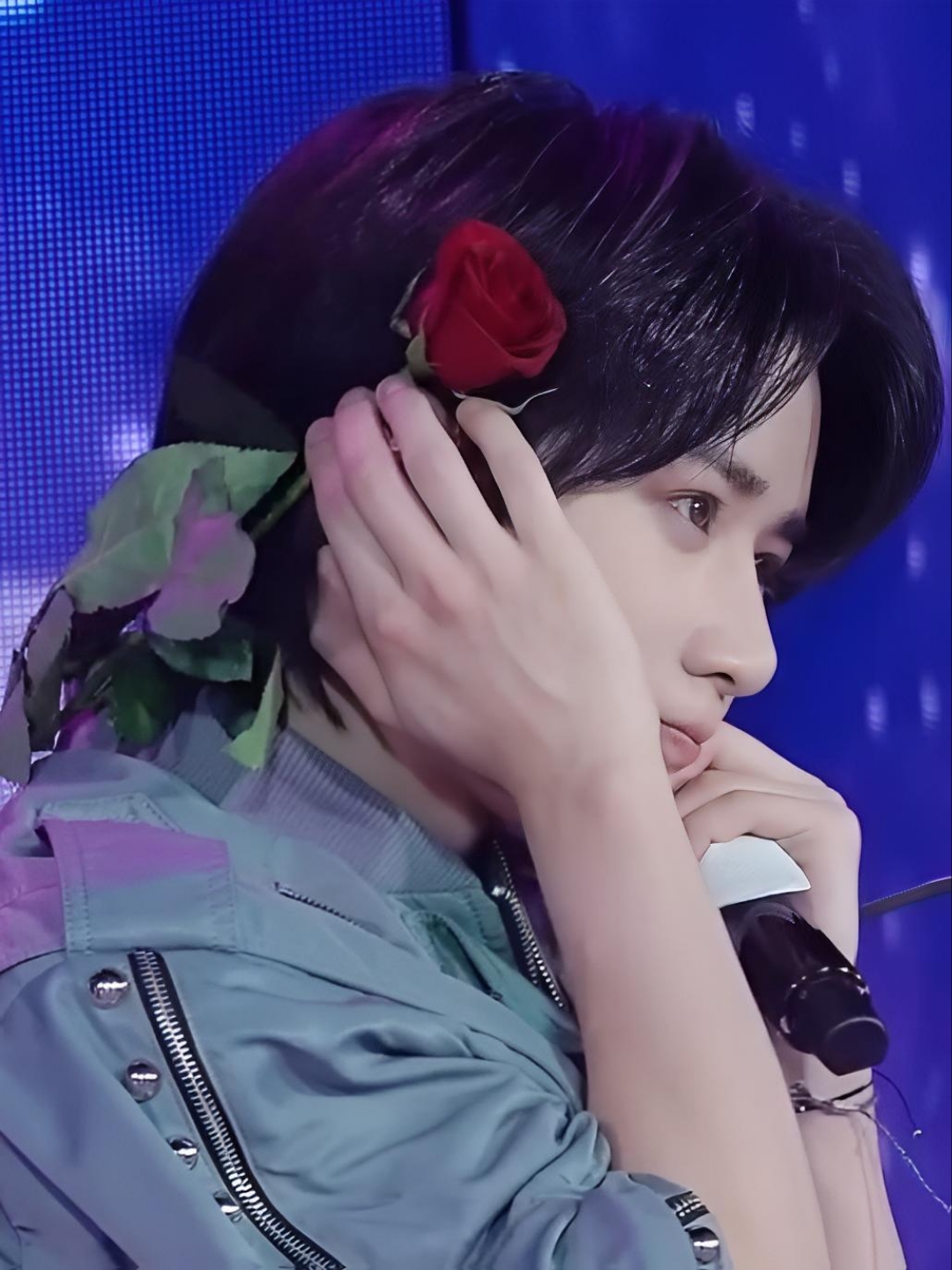 Recent activity shot of Beomgyu (TOMORROW X TOGETHER)