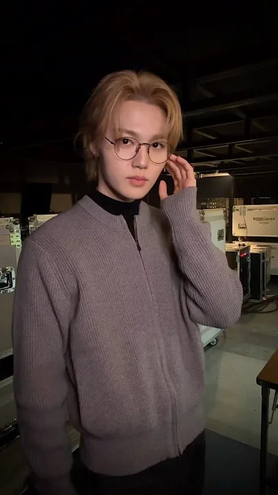 Recent activity shot of Doyoung (TREASURE)