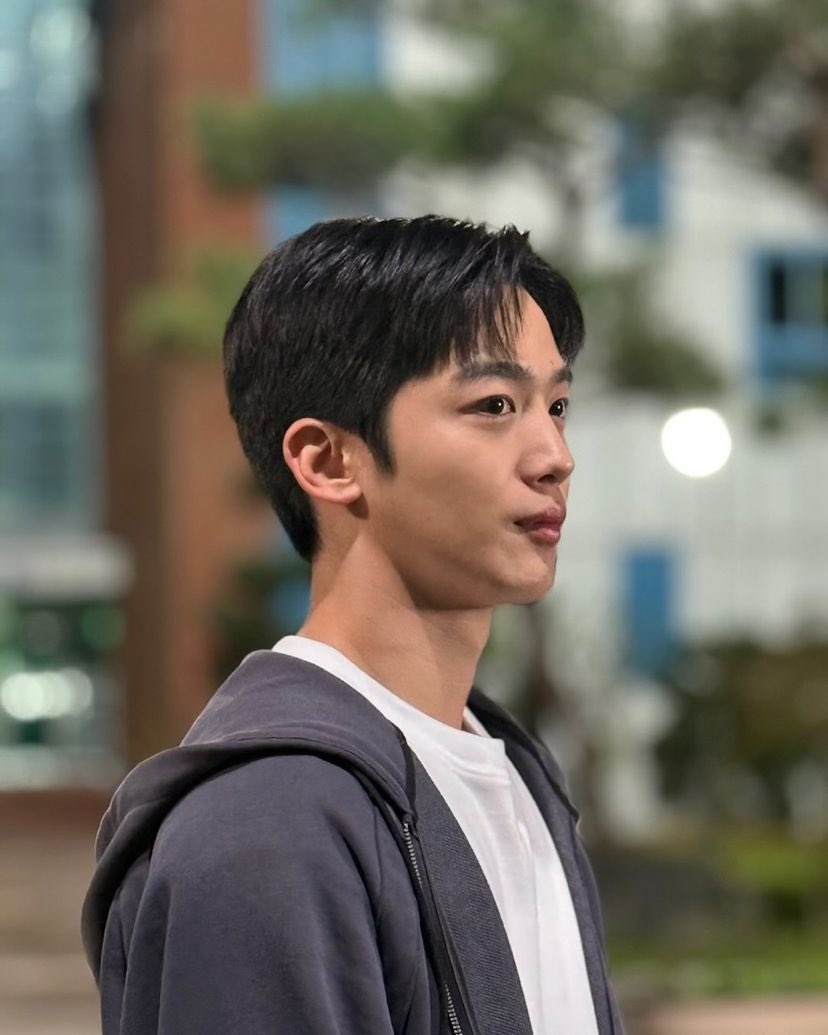 Latest photo of Kim Yohan (WEi)