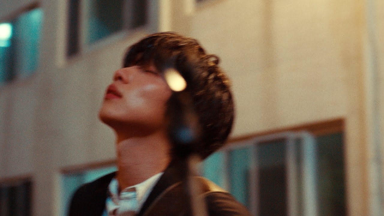 A moment captured by Jeong Sewoon's fan