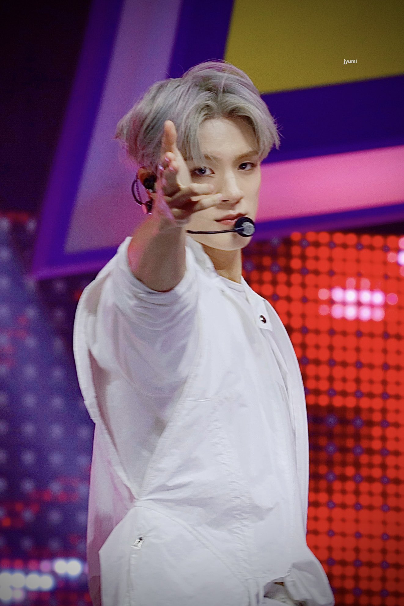 Behind-the-scenes cut of Jeno (NCT DREAM)