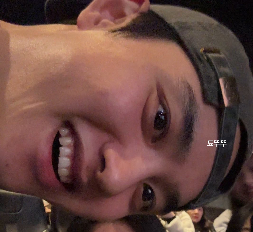 ディオ (EXO)の最近の活動写真