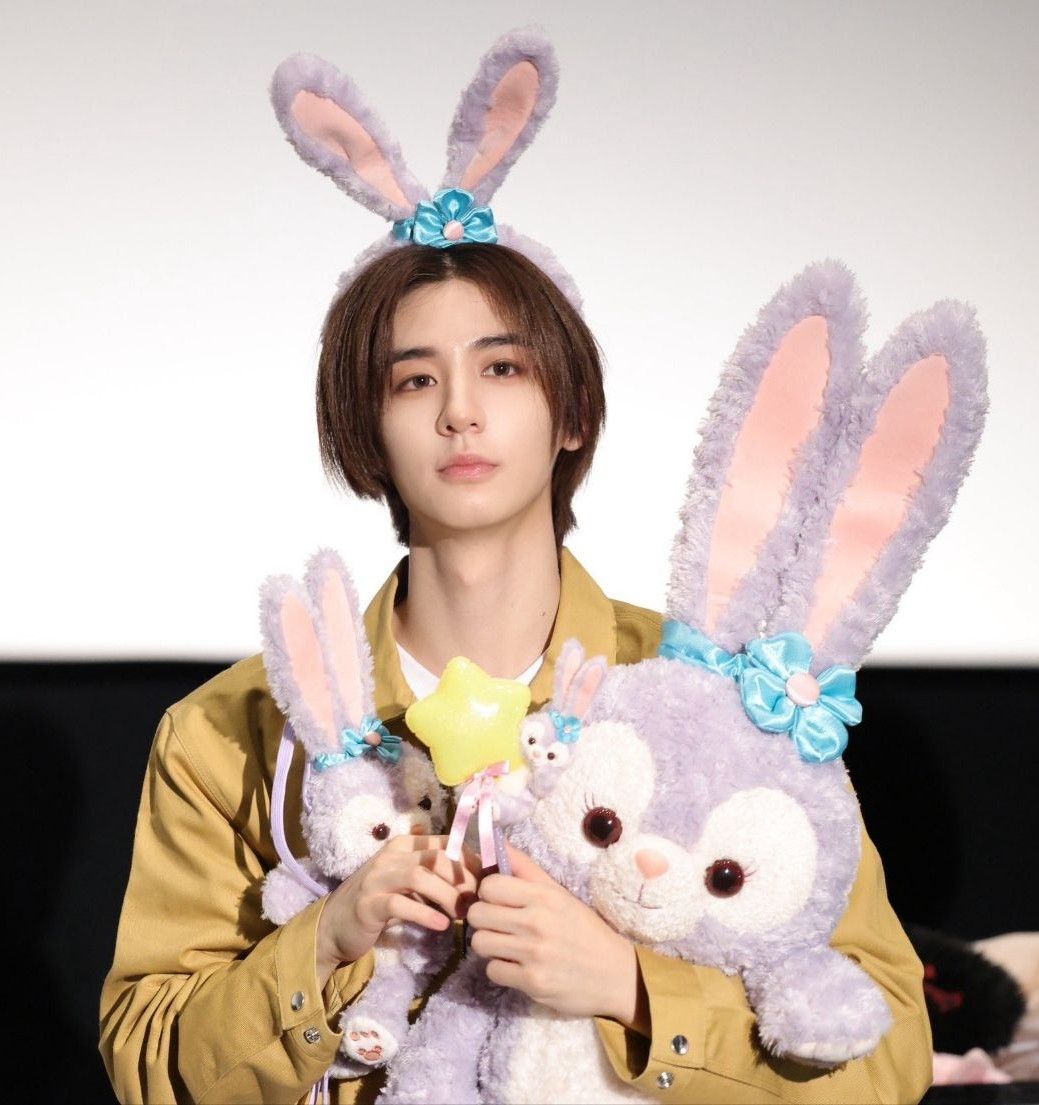 Behind-the-scenes cut of Leehan (BOYNEXTDOOR)