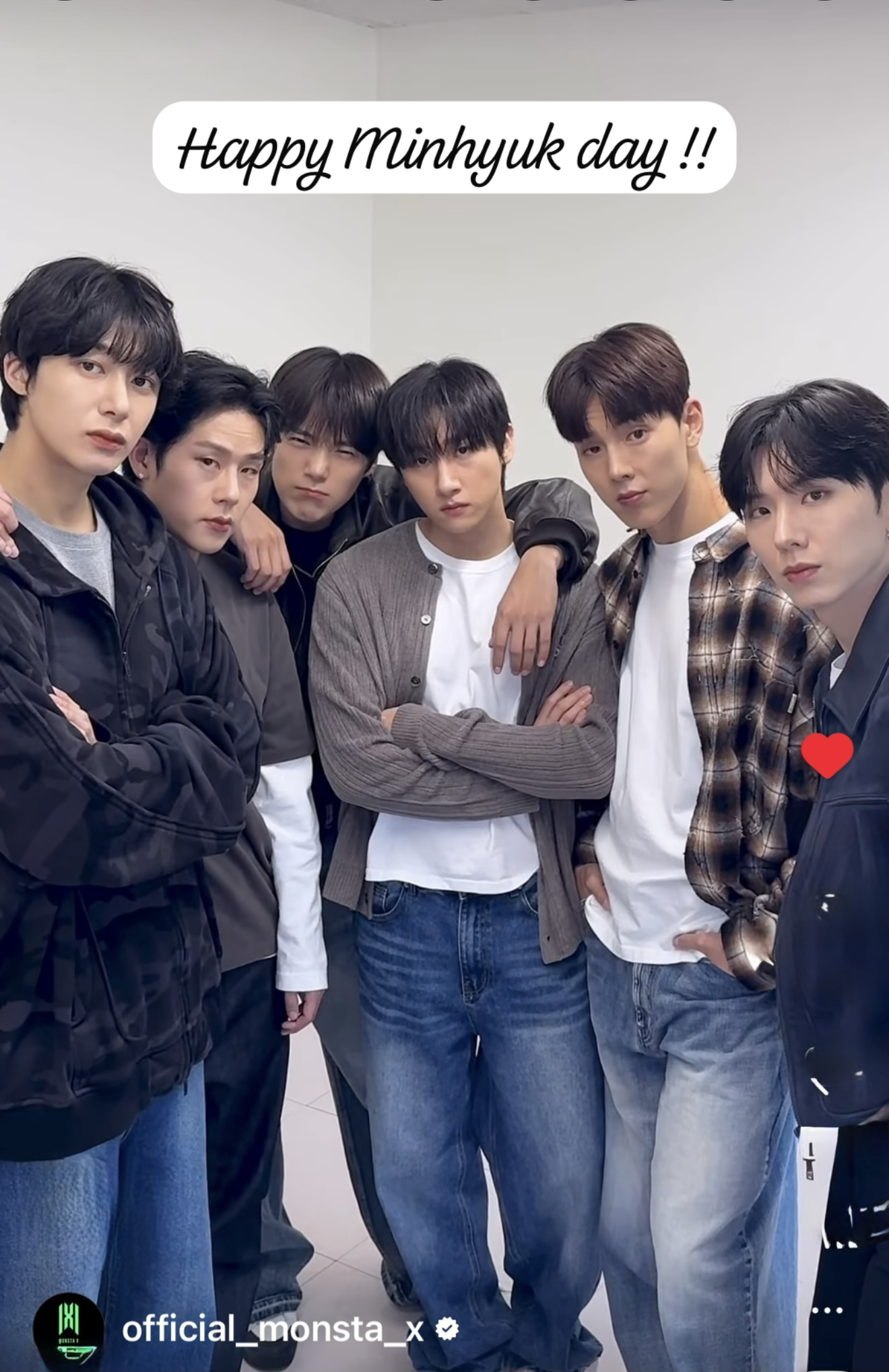 Shownu (MONSTA X)的最新照片