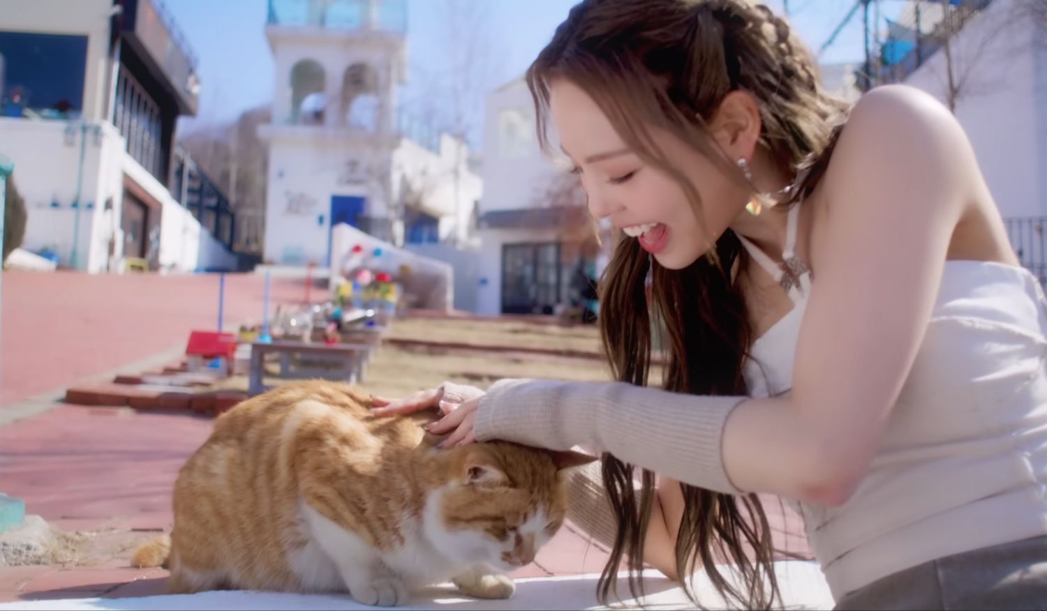 A moment captured by Mako (NiziU)'s fan