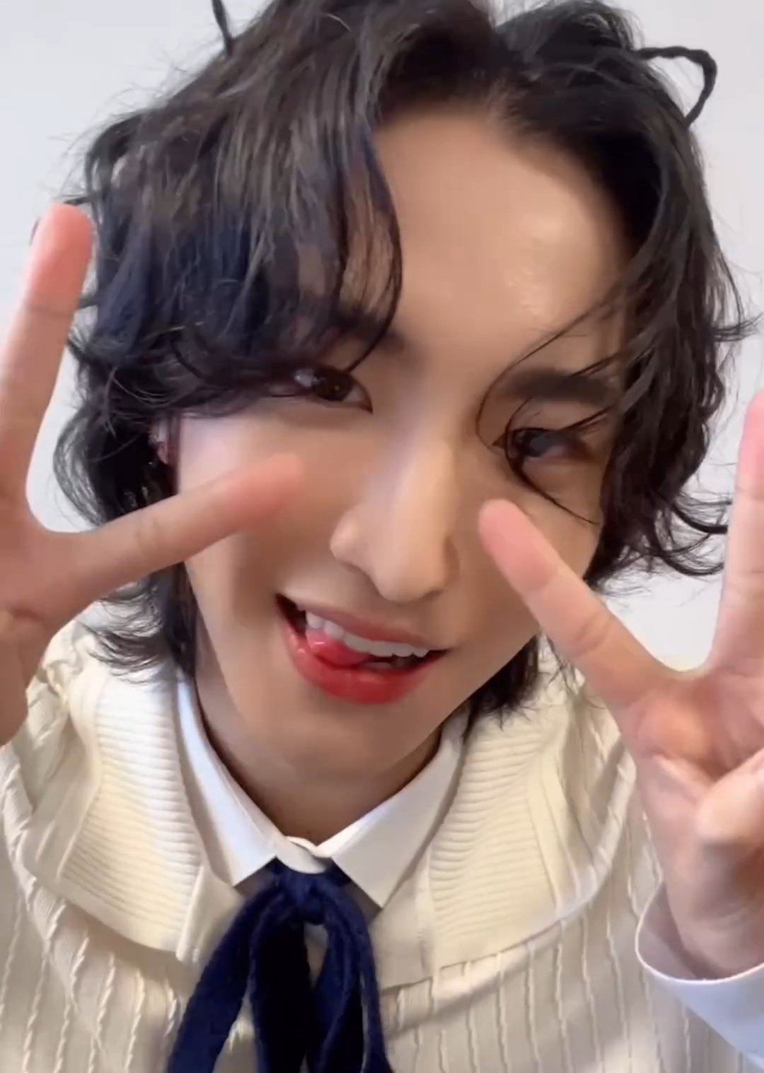Recent activity shot of Seonghwa (ATEEZ)