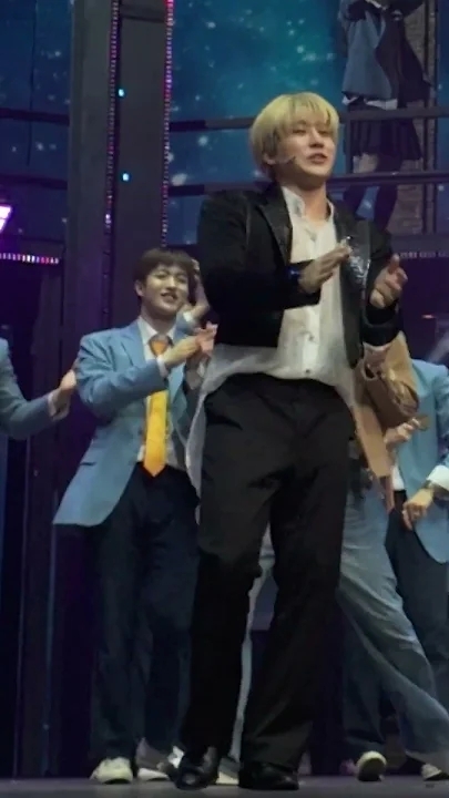 Latest photo of Jinjin (ASTRO)