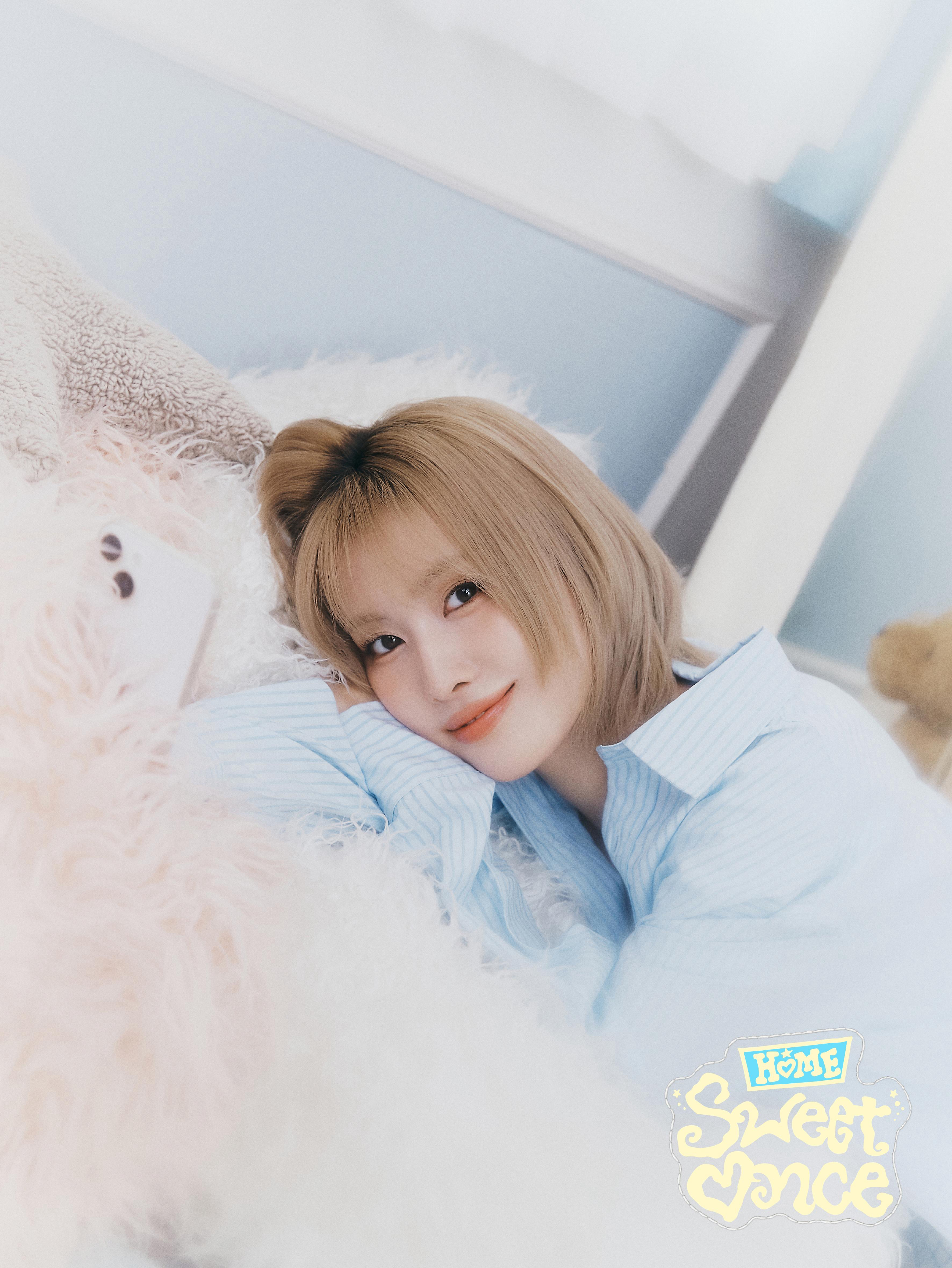 모모 (TWICE)의 비하인드 컷