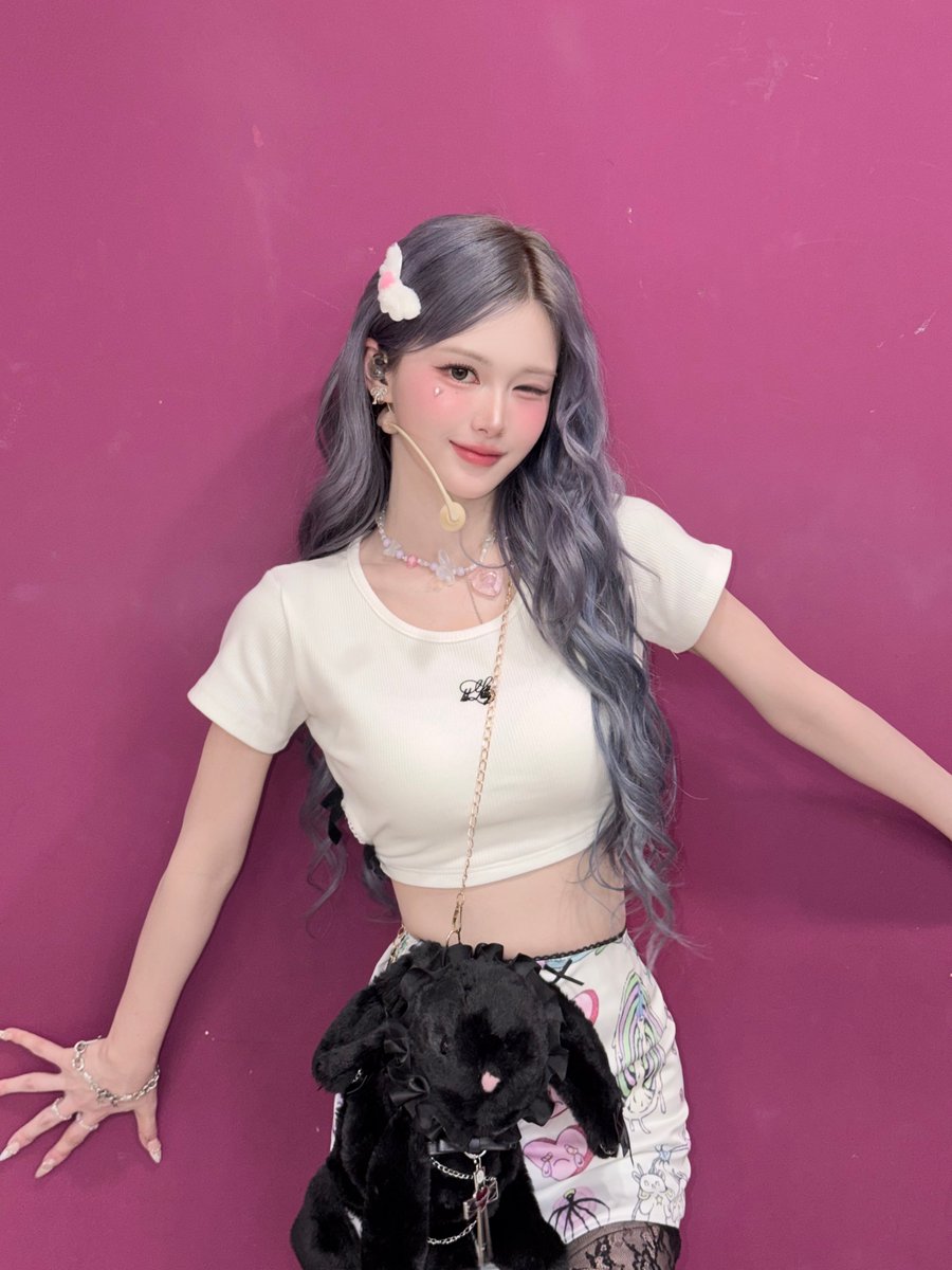 Recent activity shot of tripleS