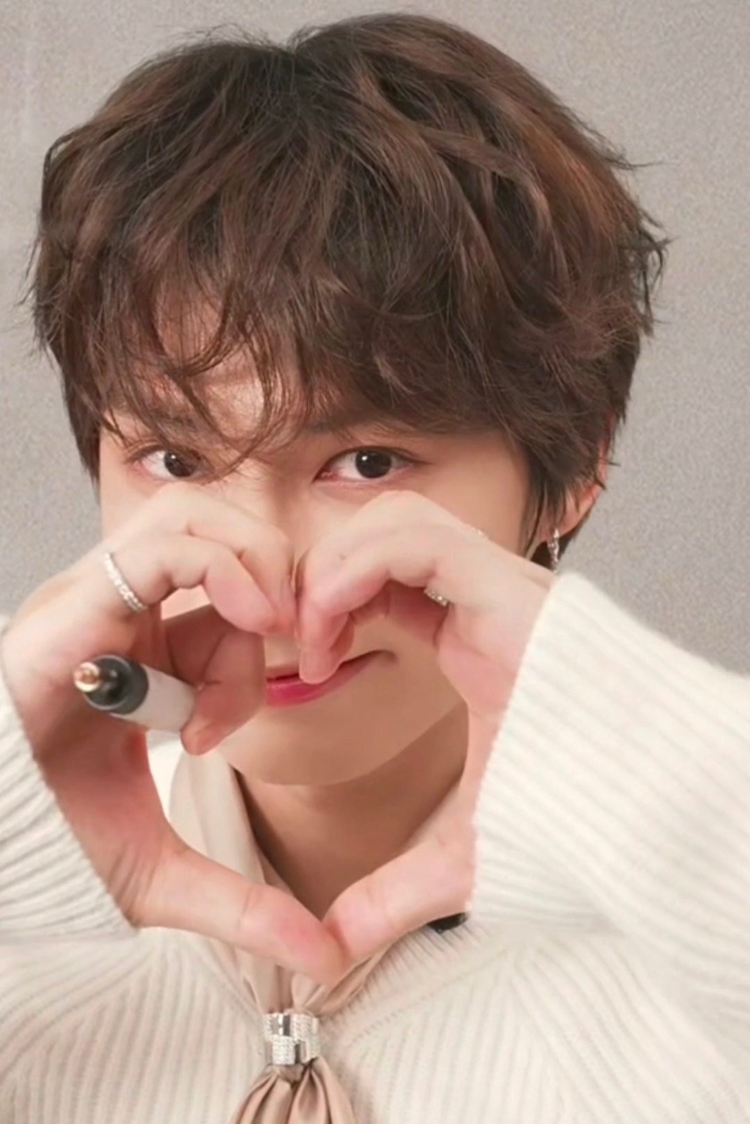 Behind-the-scenes cut of Jun (SEVENTEEN)