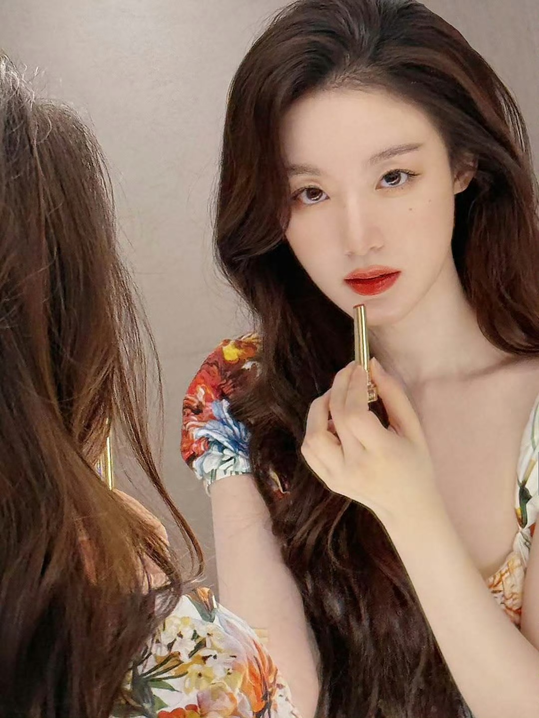 Recent activity shot of Shuhua (i-dle)
